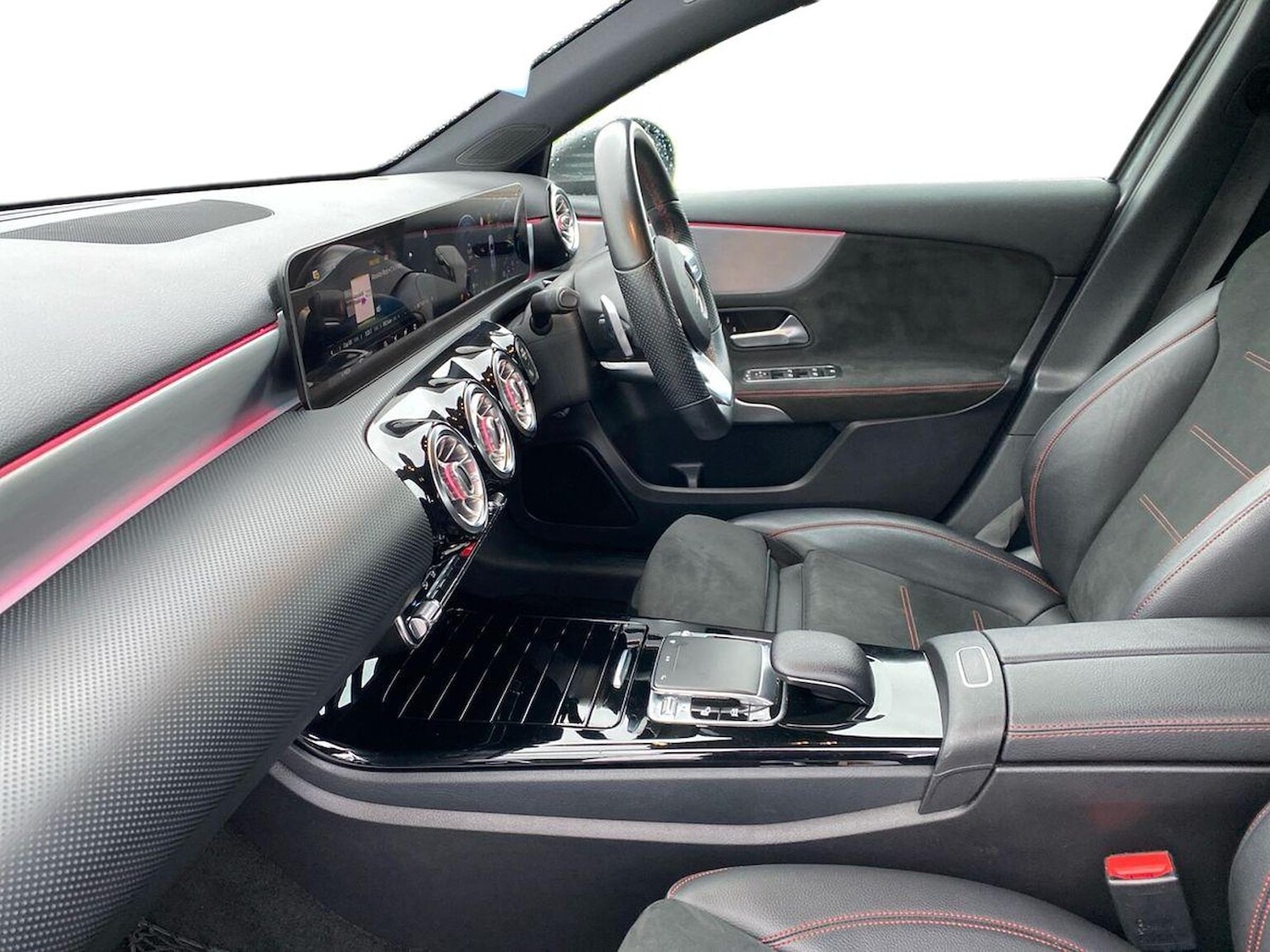 Used Mercedes-Benz A-Class 2018 for sale - 76951185: Photo 7