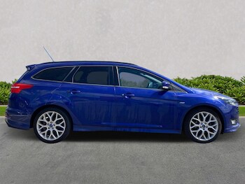 Used Ford Focus 2017 for sale - 75524312: Photo