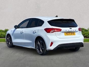 Used Ford Focus 2021 for sale - 79185440: Photo