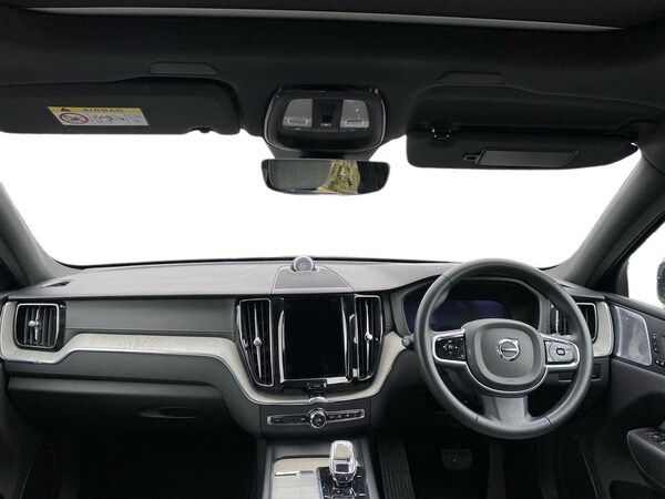 Used Volvo XC60 2023 for sale - 76331094: Photo 8