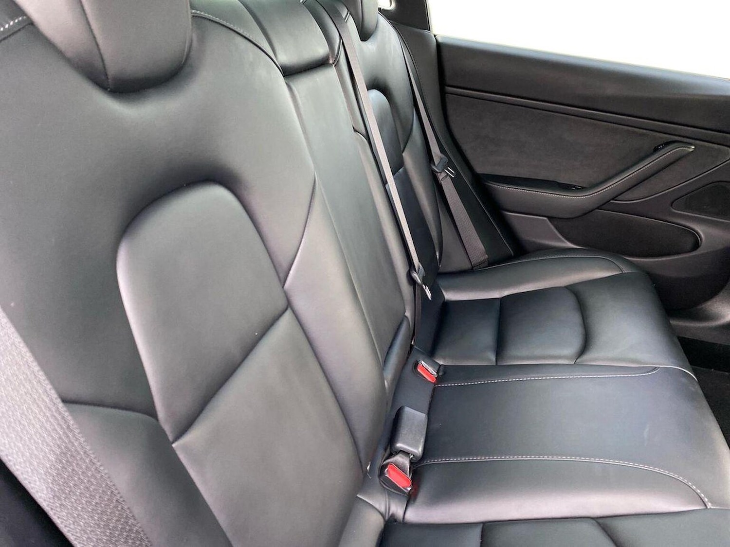 Used Tesla Model 3 2019 for sale - 76170689: Photo 16
