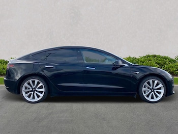 Used Tesla Model 3 2019 for sale - 76170689: Photo