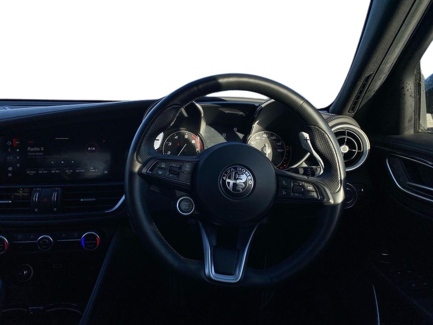 Used Alfa Romeo Giulia 2021 for sale - 76600107: Photo 9