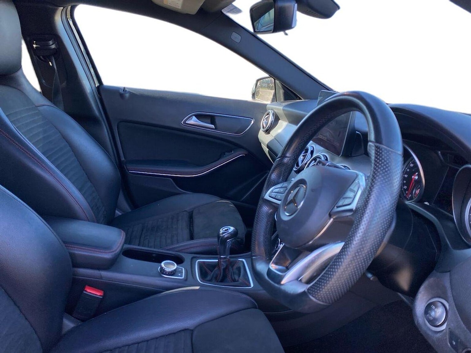 Used Mercedes-Benz GLA 2018 for sale - 78144521: Photo 17