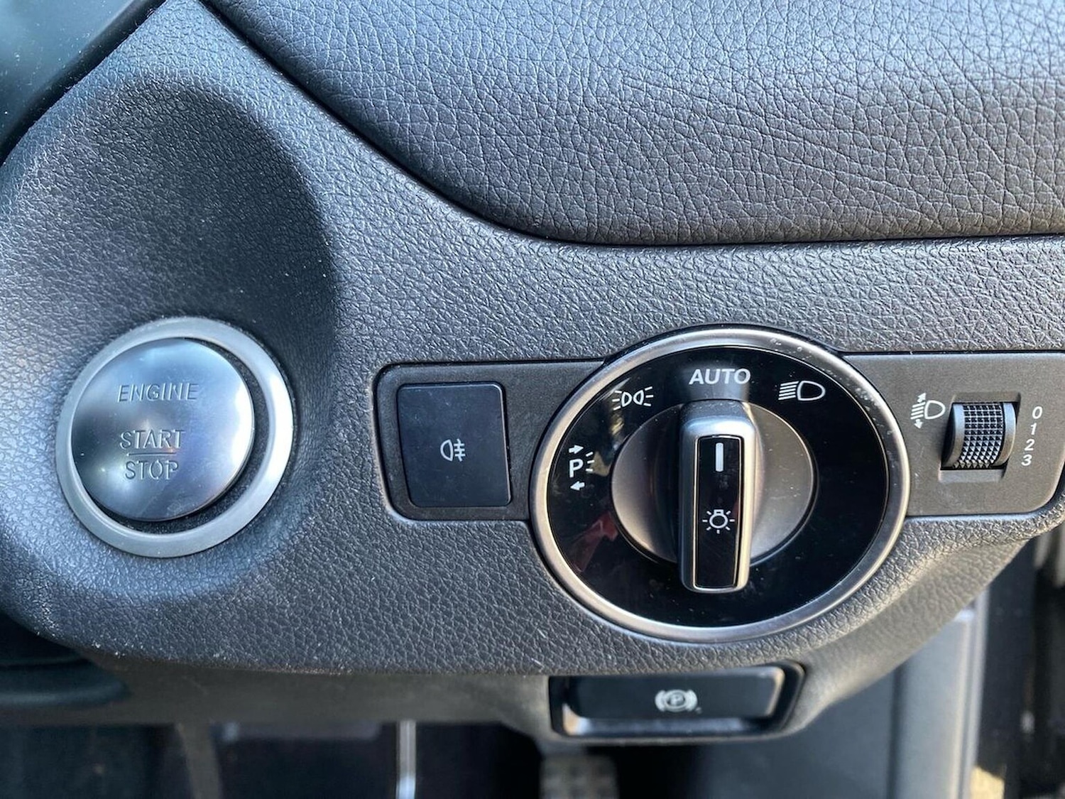 Used Mercedes-Benz GLA 2018 for sale - 78144521: Photo 24