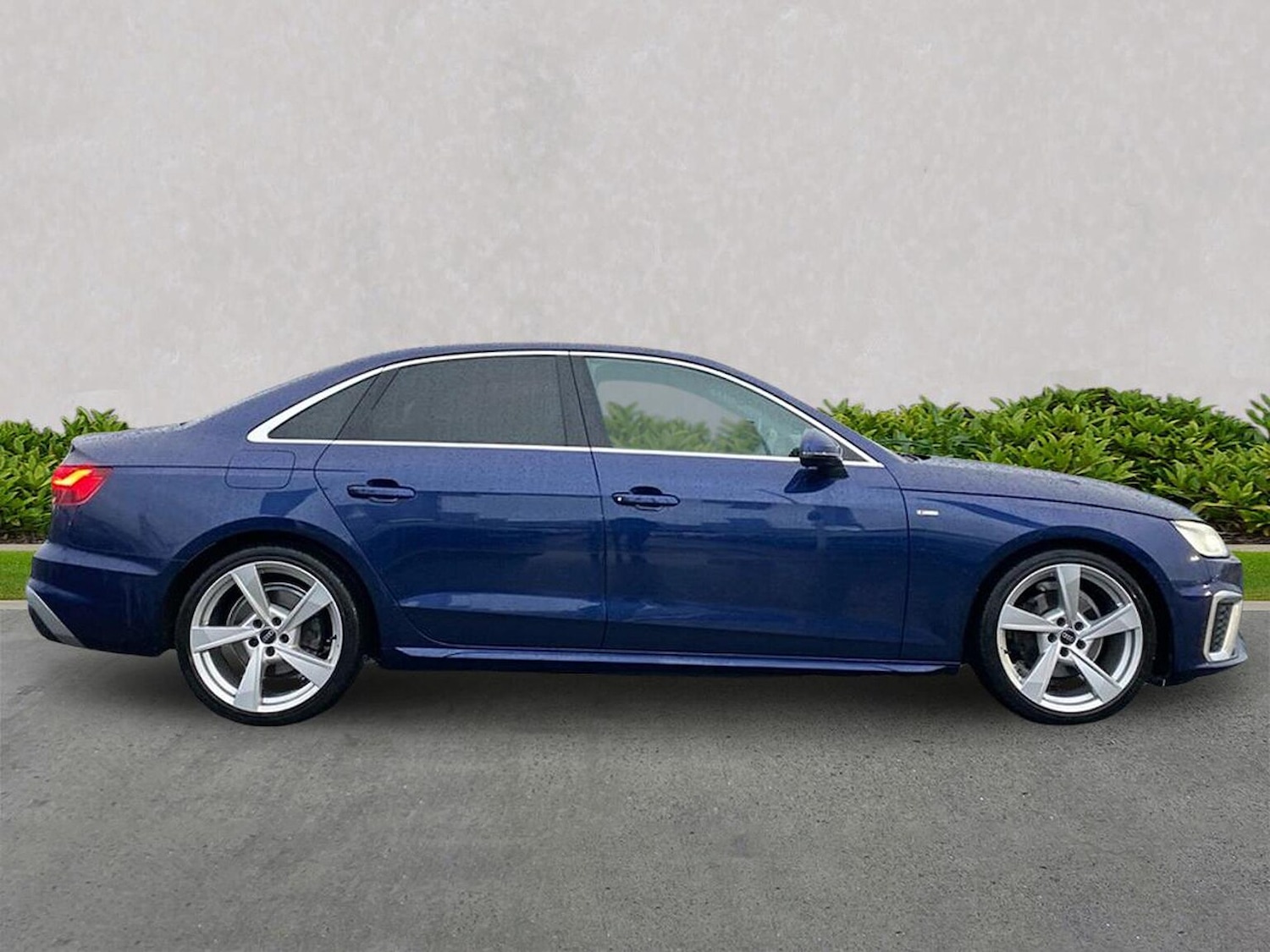 Used Audi A4 2022 for sale - 76565426: Photo 3