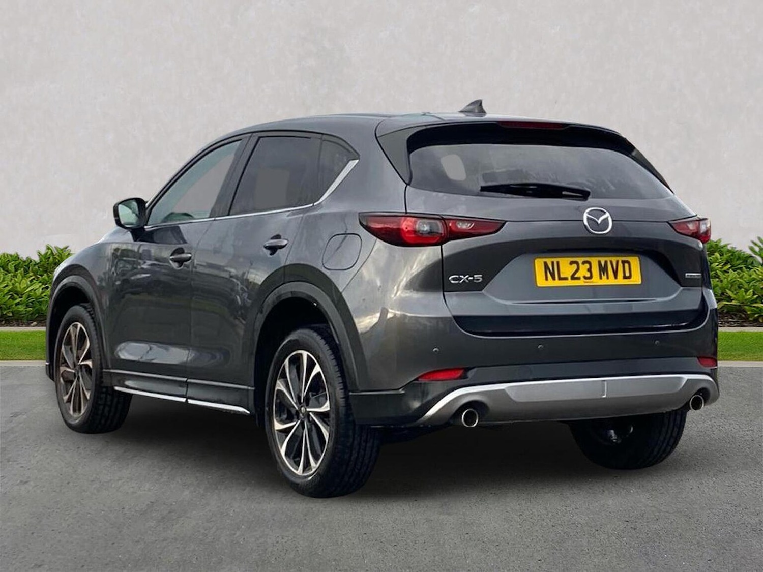 Used Mazda CX-5 2023 for sale - 76510782: Photo 2