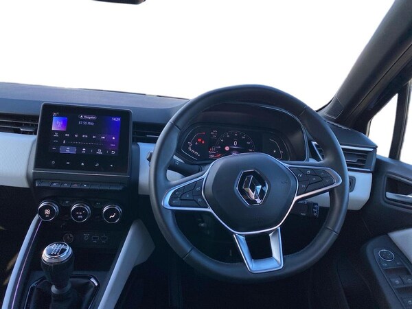Used Renault Clio 2023 for sale - 76193220: Photo 9