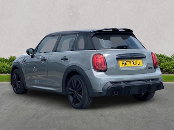 Used MINI Hatch 2021 for sale - 79352990: Photo