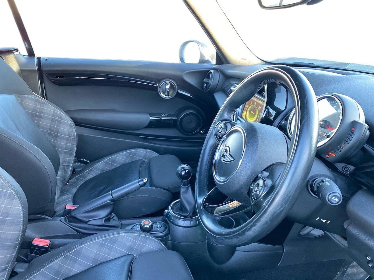 Used MINI Convertible 2017 for sale - 77011922: Photo 17