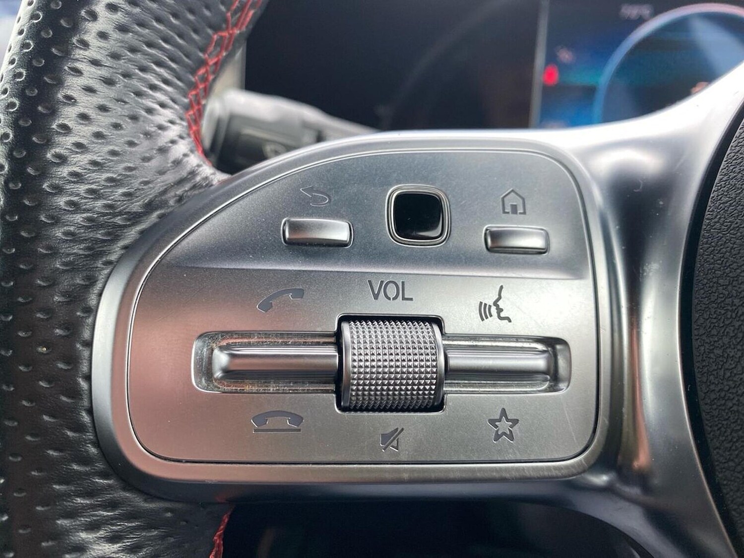 Used Mercedes-Benz A-Class 2021 for sale - 76969969: Photo 26