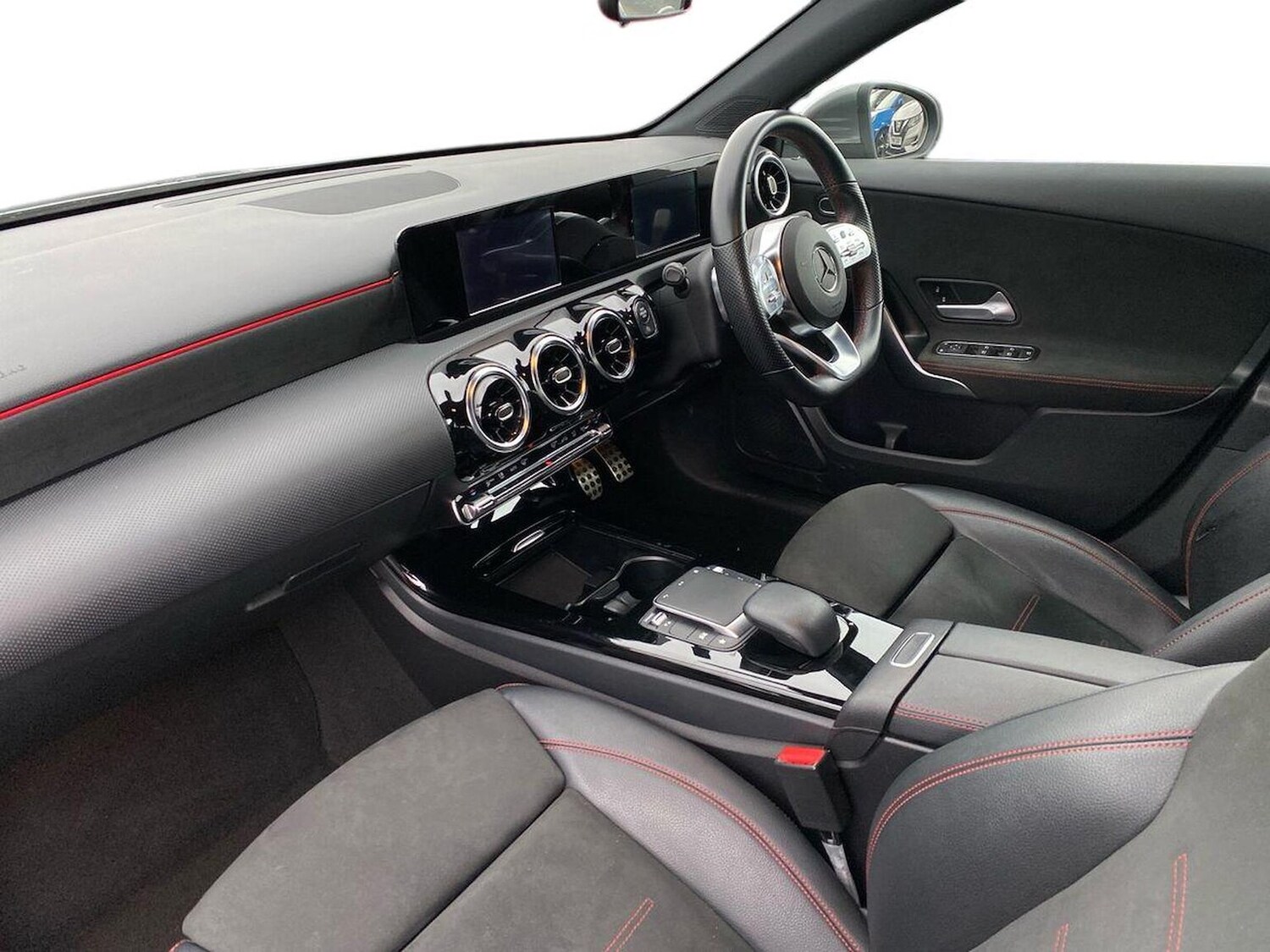 Used Mercedes-Benz A-Class 2021 for sale - 76969969: Photo 7