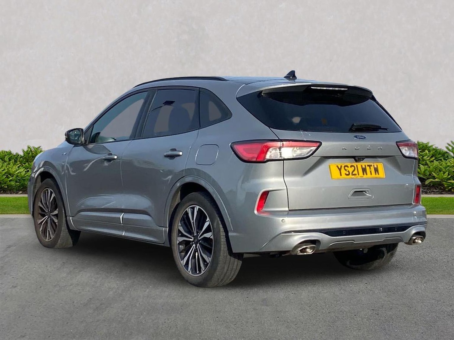 Used Ford Kuga 2021 for sale - 78191988: Photo 2