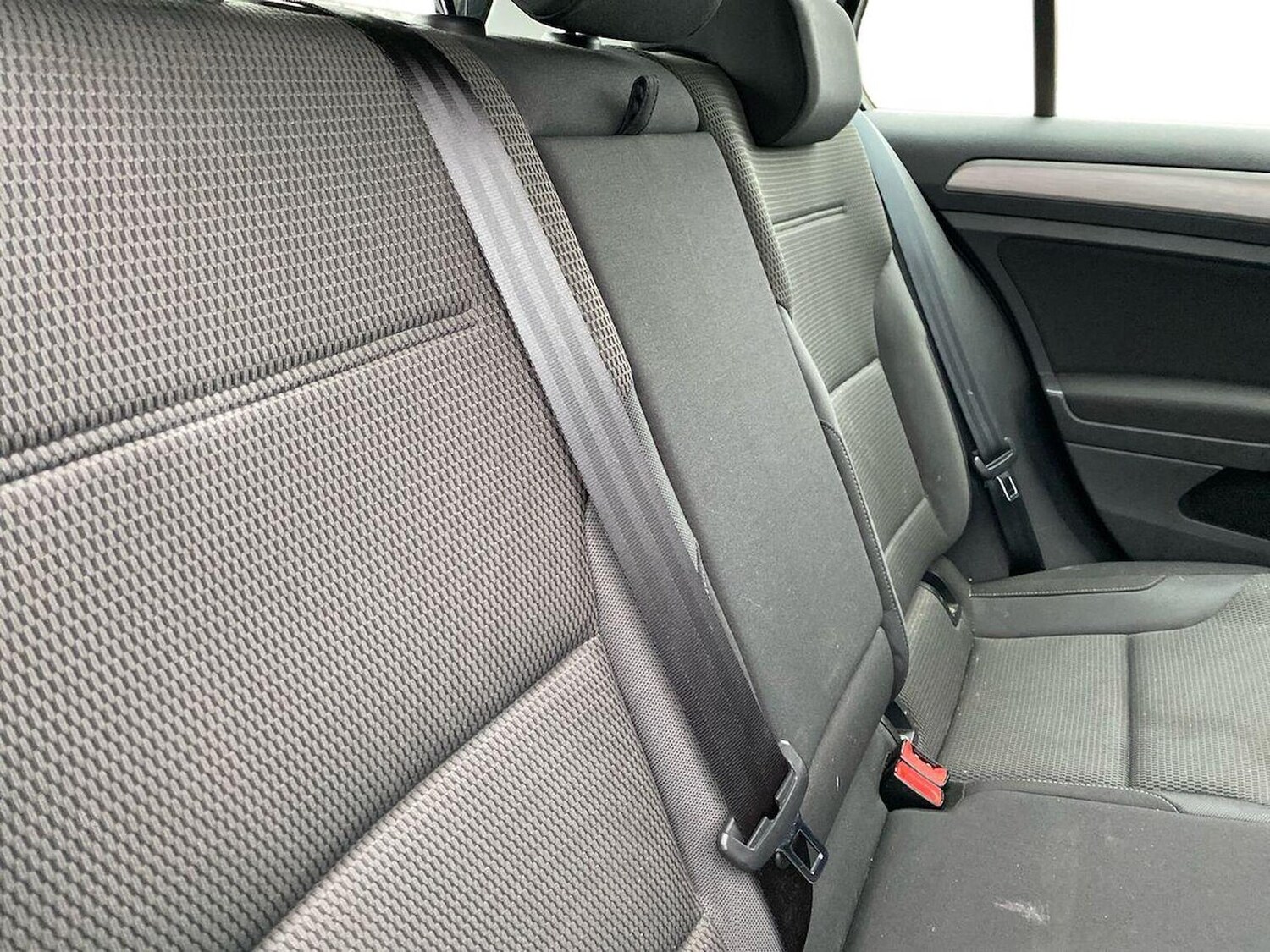 Used Volkswagen Golf 2017 for sale - 76268320: Photo 16