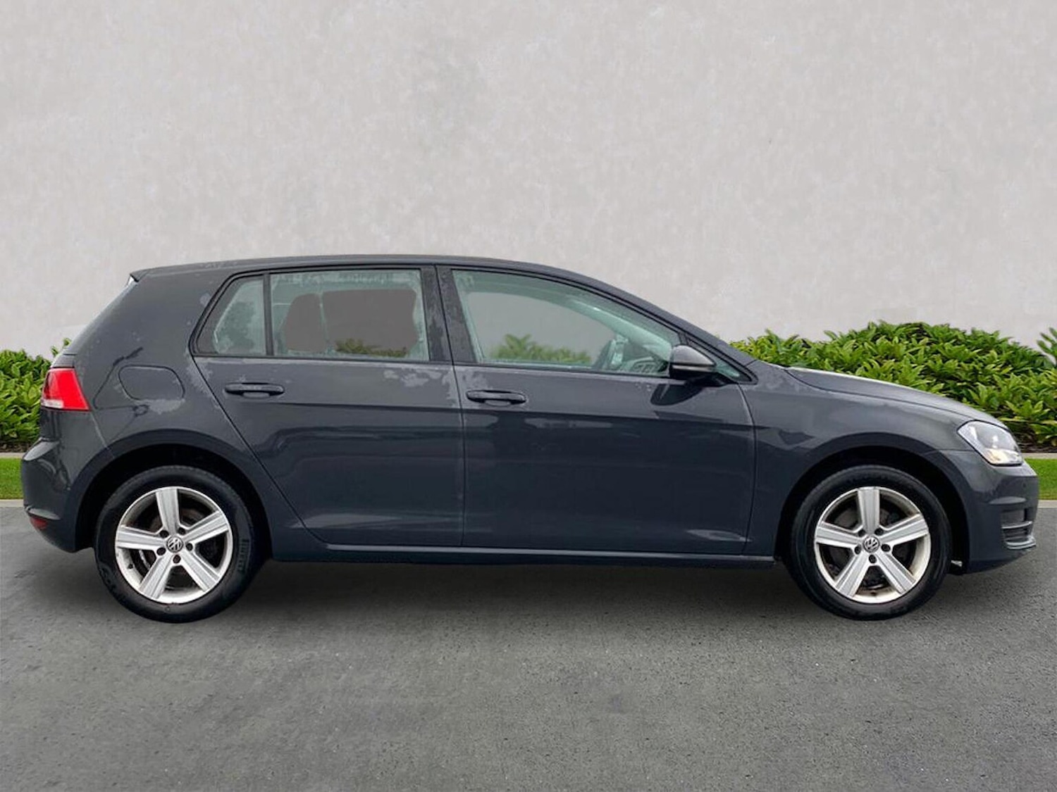 Used Volkswagen Golf 2017 for sale - 76268320: Photo 3