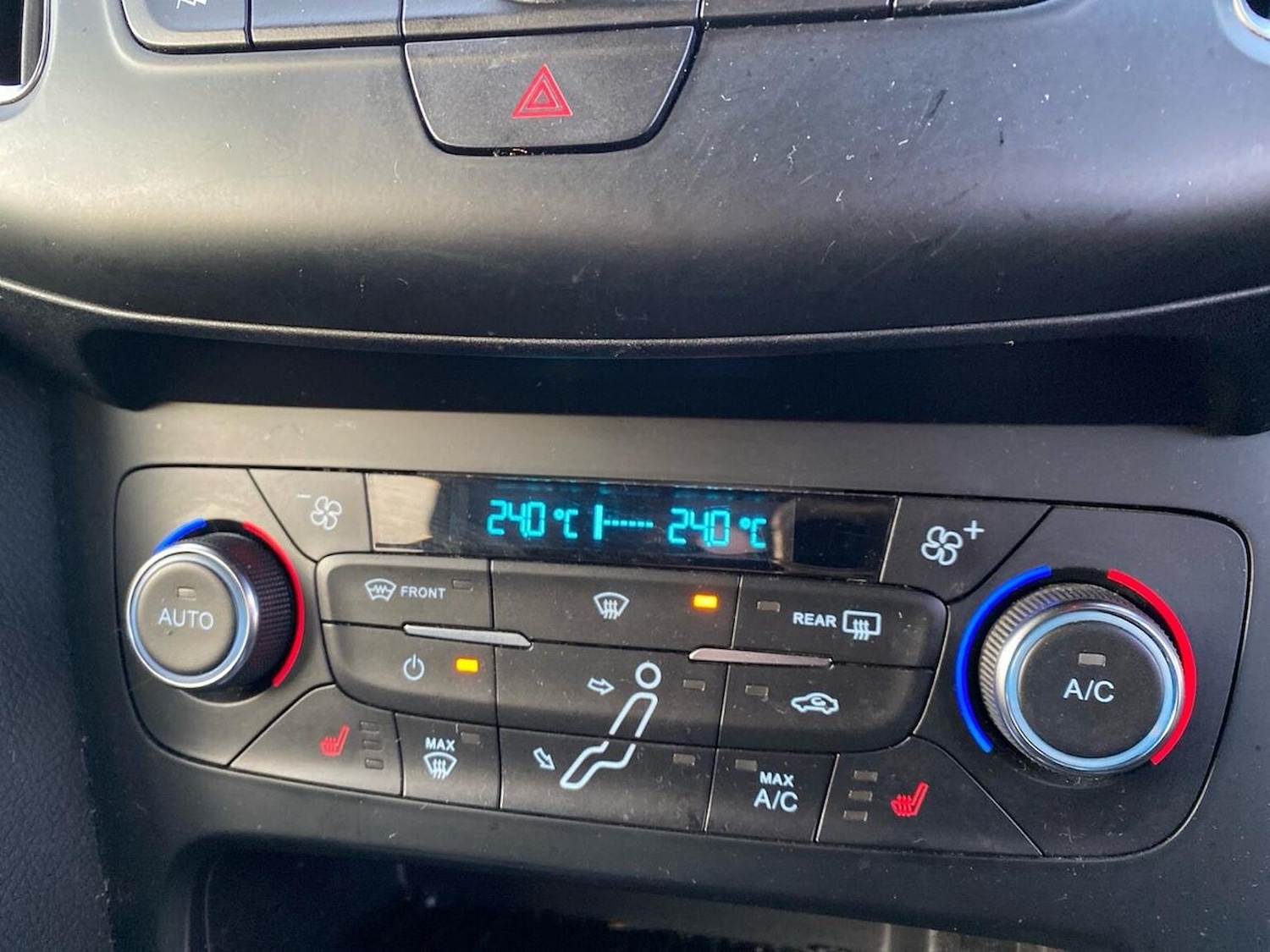 Used Ford Focus 2016 for sale - 76945918: Photo 12