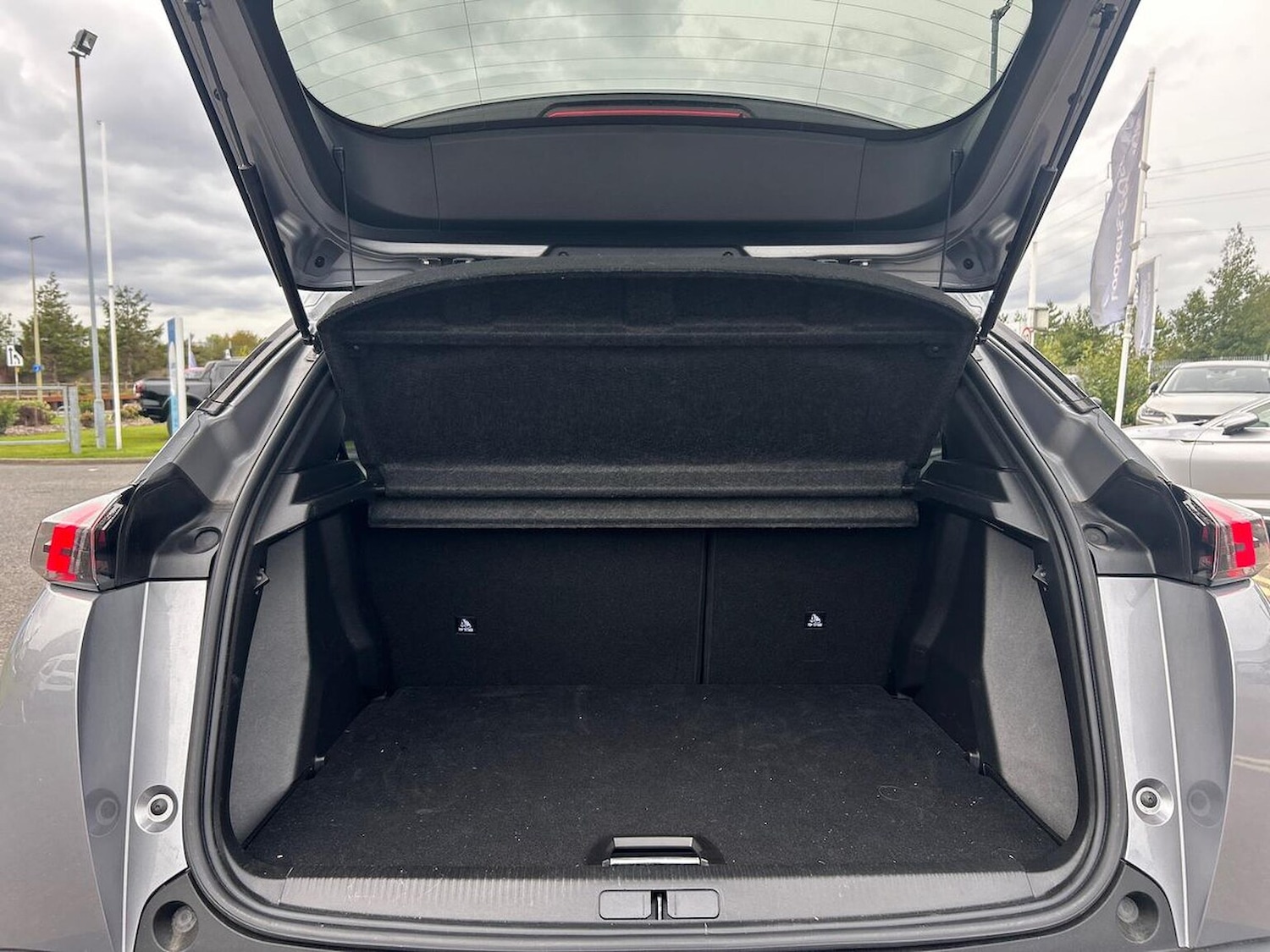 Used Peugeot 2008 2023 for sale - 76170687: Photo 17