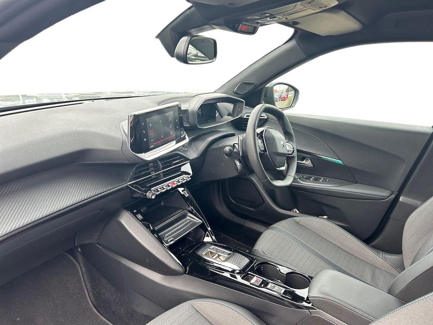 Used Peugeot 2008 2023 for sale - 76170687: Photo 7