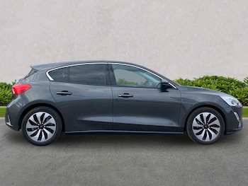 Used Ford Focus 2018 for sale - 79271930: Photo