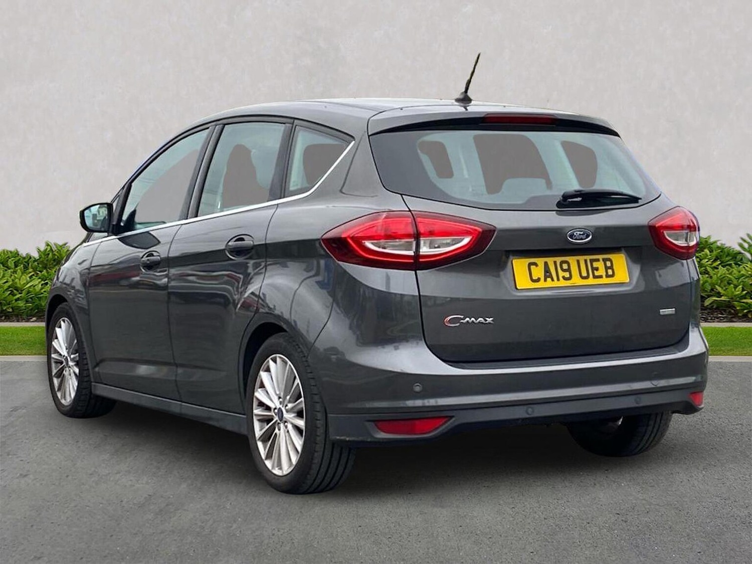 Used Ford C-Max 2019 for sale - 76268315: Photo 2