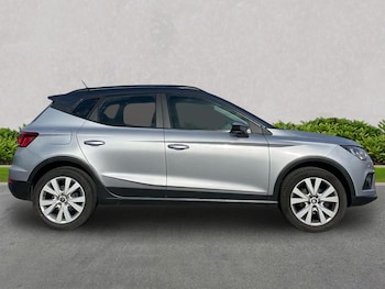 Used SEAT Arona 2019 for sale - 76225115: Photo