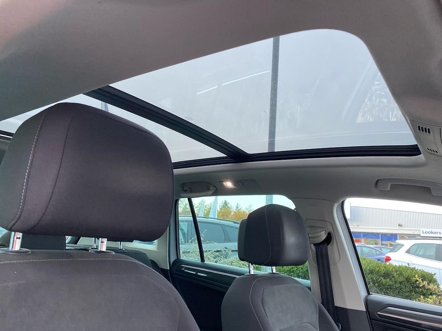 Used Volkswagen Tiguan 2018 for sale - 76559825: Photo 35