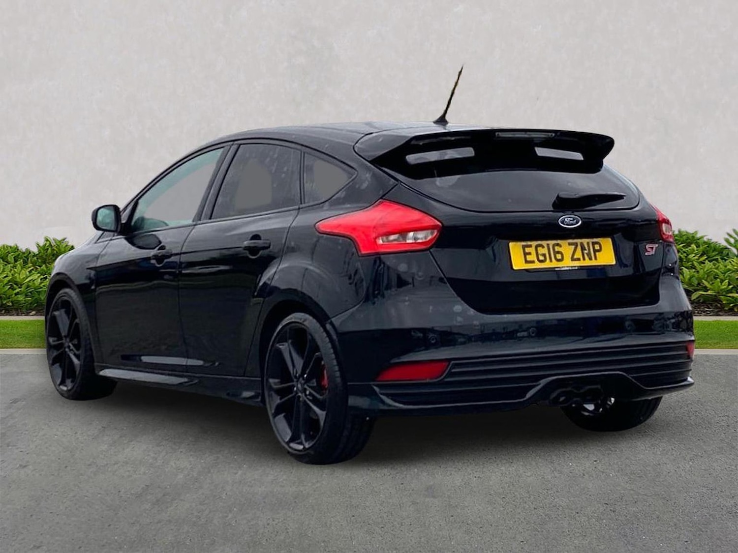 Used Ford Focus 2016 for sale - 78191990: Photo 2