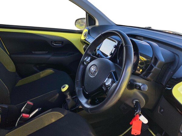 Used Toyota AYGO 2017 for sale - 76198433: Photo 15