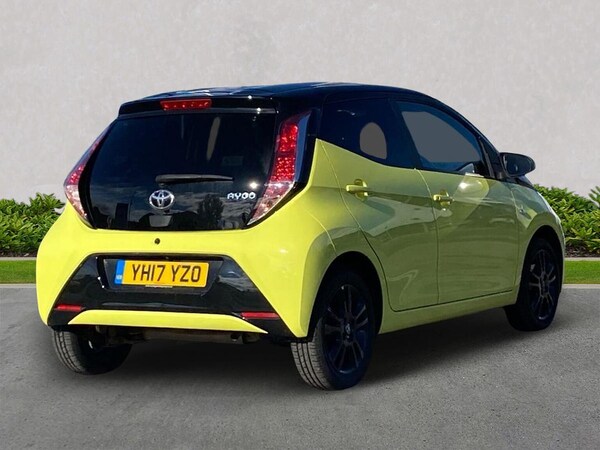 Used Toyota AYGO 2017 for sale - 76198433: Photo 18