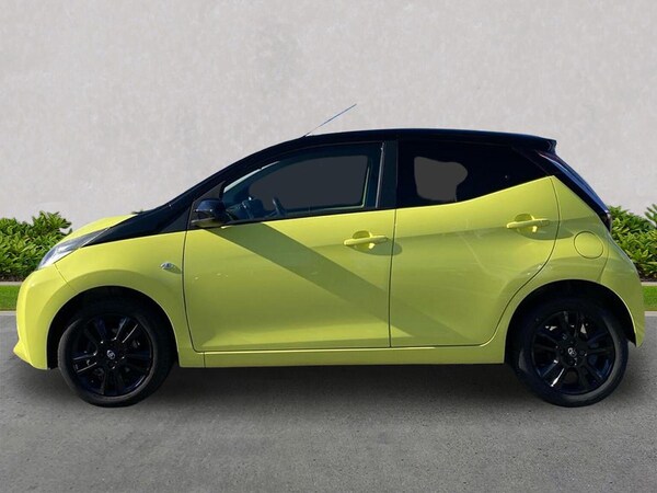 Used Toyota AYGO 2017 for sale - 76198433: Photo 19