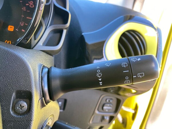 Used Toyota AYGO 2017 for sale - 76198433: Photo 29