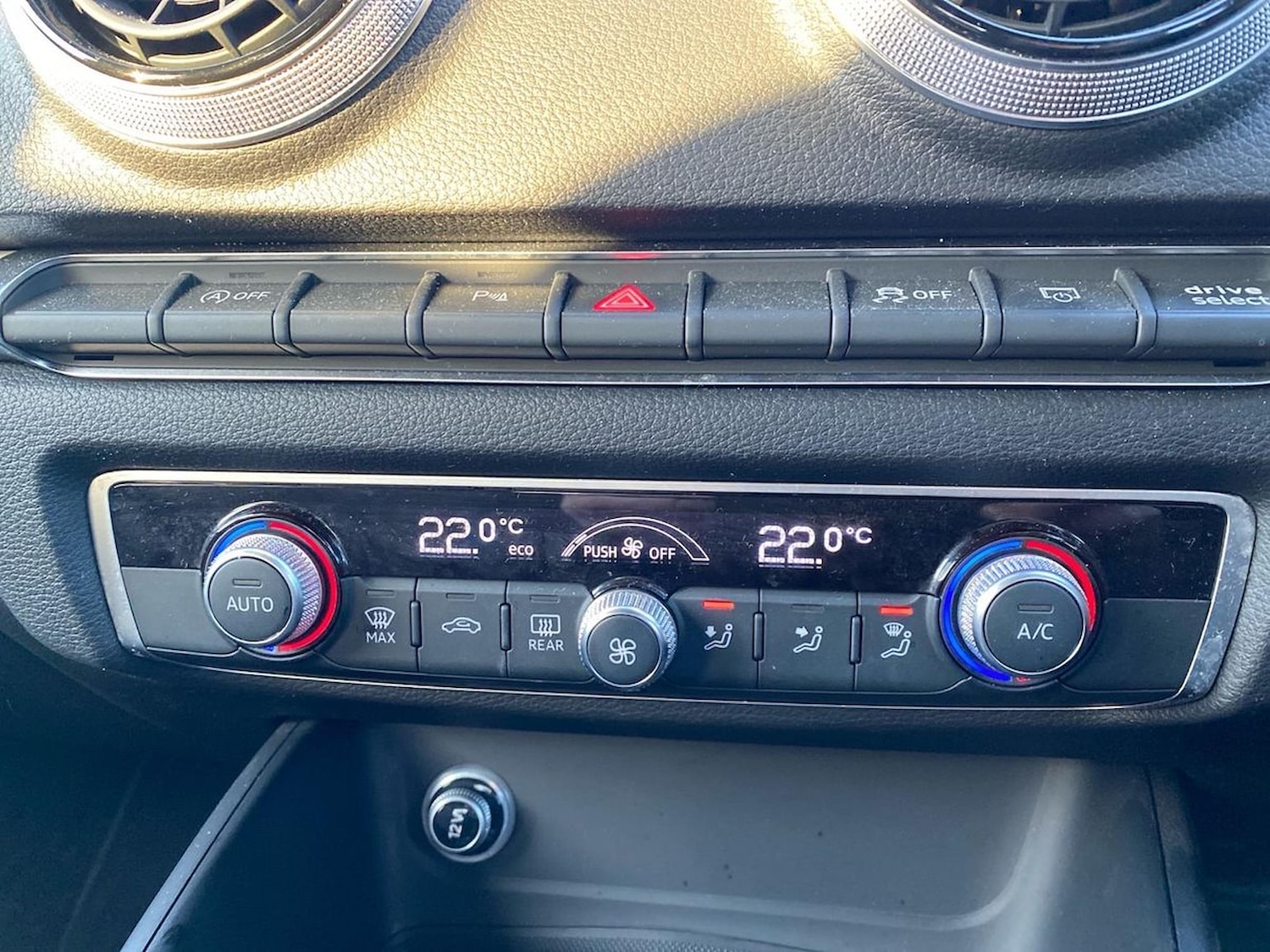 Used Audi A3 2018 for sale - 76741188: Photo 12