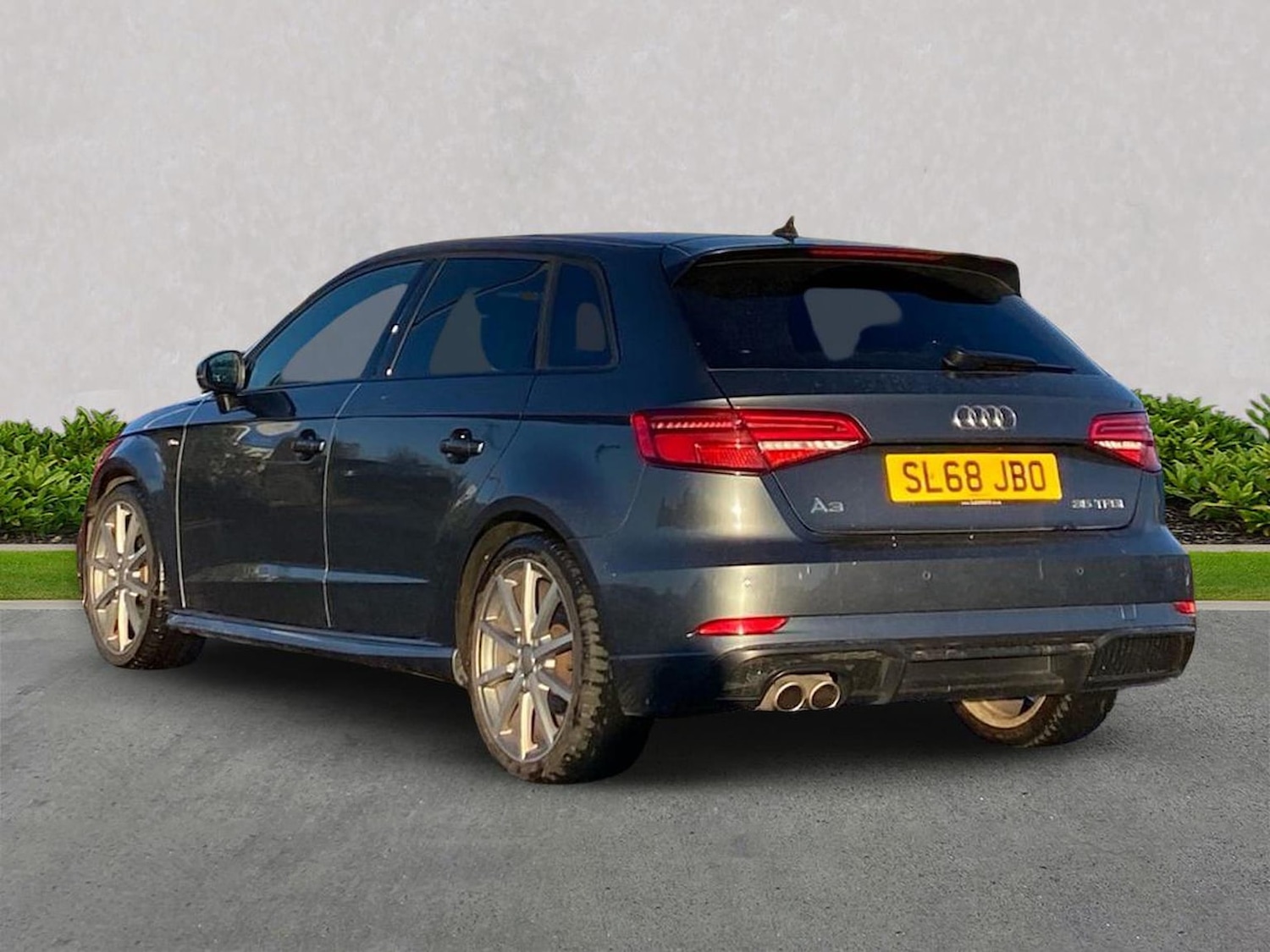 Used Audi A3 2018 for sale - 76741188: Photo 2