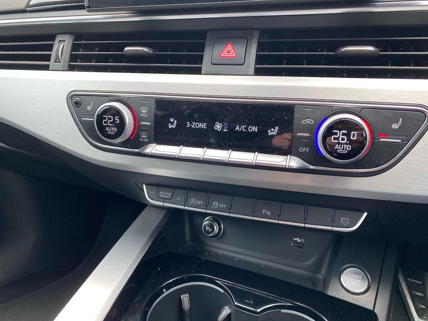 Used Audi A4 2020 for sale - 77014906: Photo 14