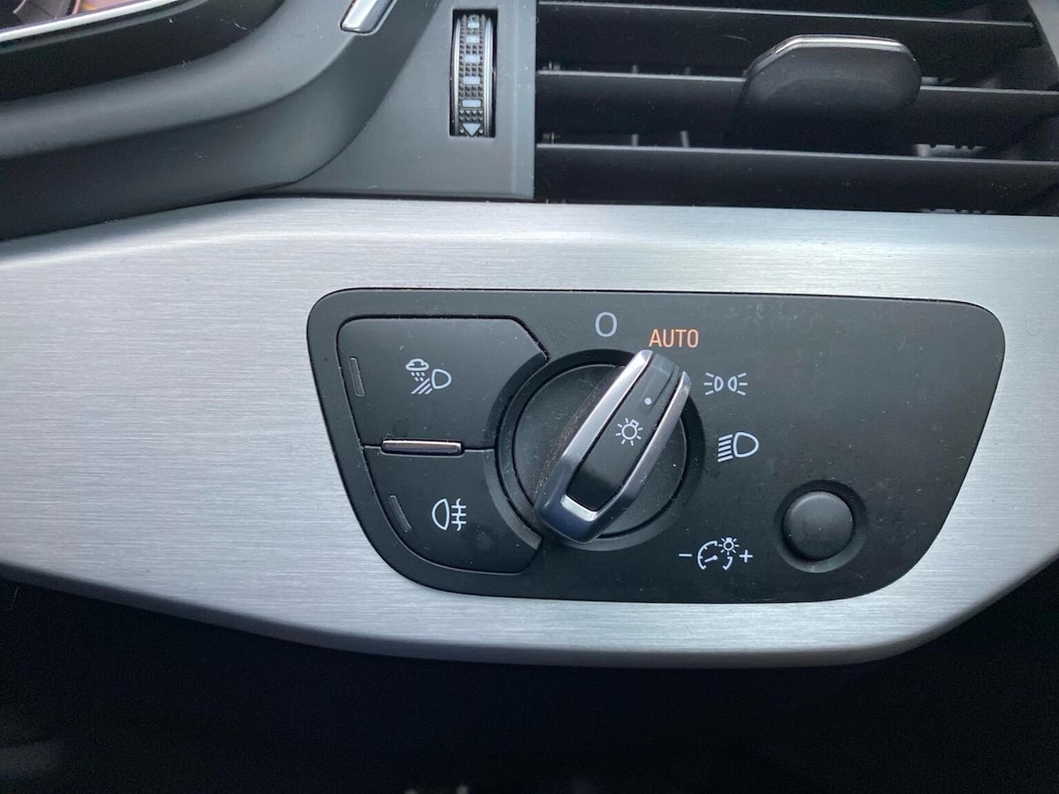 Used Audi A4 2020 for sale - 77014906: Photo 24