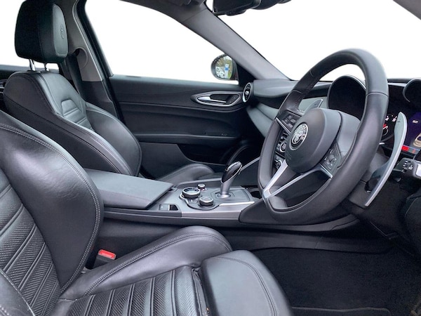 Used Alfa Romeo Giulia 2019 for sale - 76287232: Photo 15