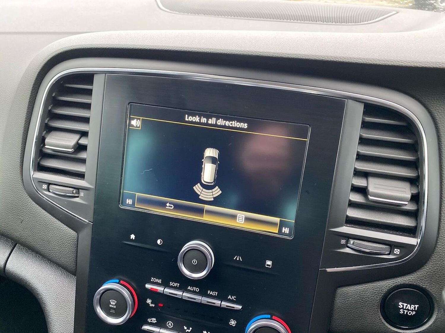 Used Renault Megane 2019 for sale - 76566575: Photo 23