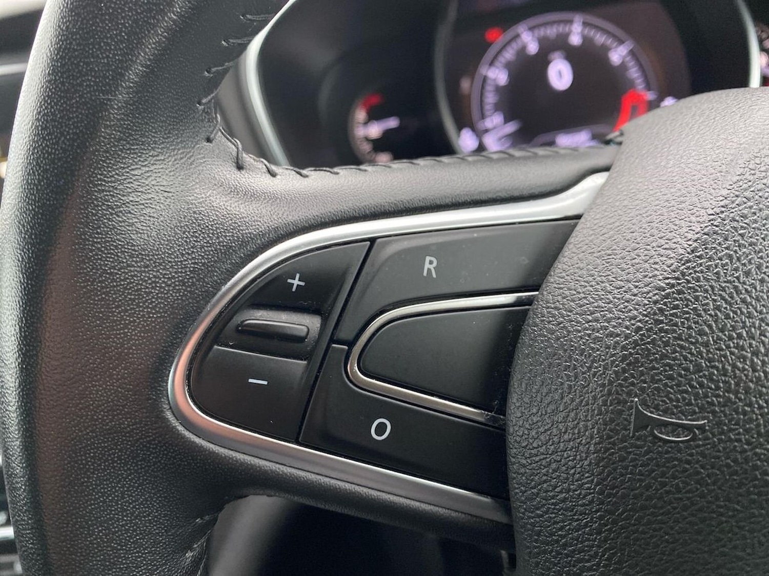 Used Renault Megane 2019 for sale - 76566575: Photo 26