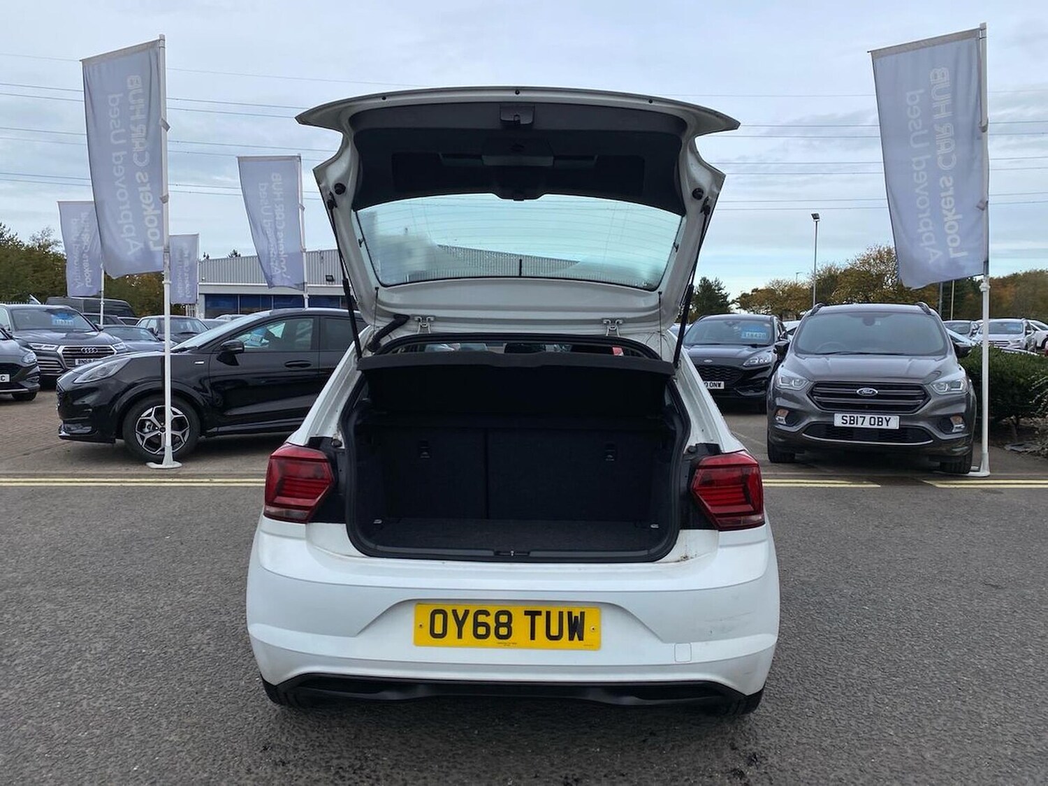 Used Volkswagen Polo 2018 for sale - 76637726: Photo 17