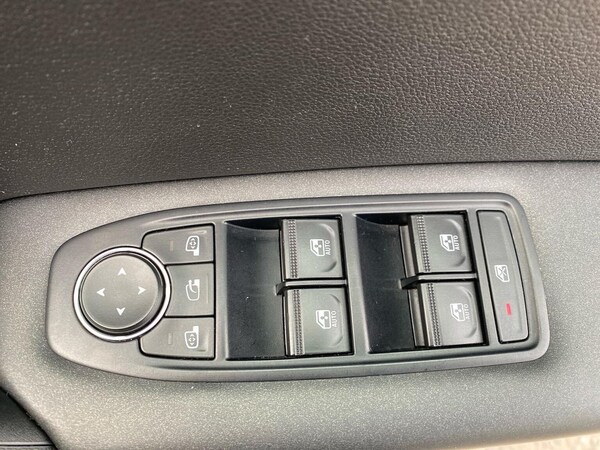 Used Renault Captur 2020 for sale - 76198435: Photo 21