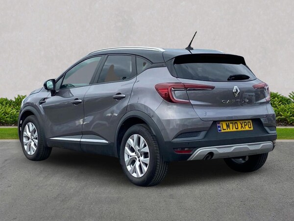 Used Renault Captur 2020 for sale - 76198435: Photo 2