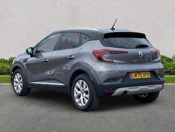 Used Renault Captur 2020 for sale - 76198435: Photo 2