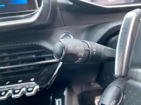 Used Peugeot 208 2022 for sale - 76268321: Photo 30