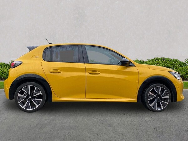 Used Peugeot 208 2022 for sale - 76268321: Photo 3
