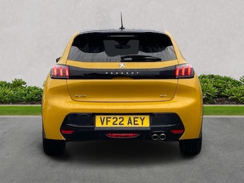 Used Peugeot 208 2022 for sale - 76268321: Photo
