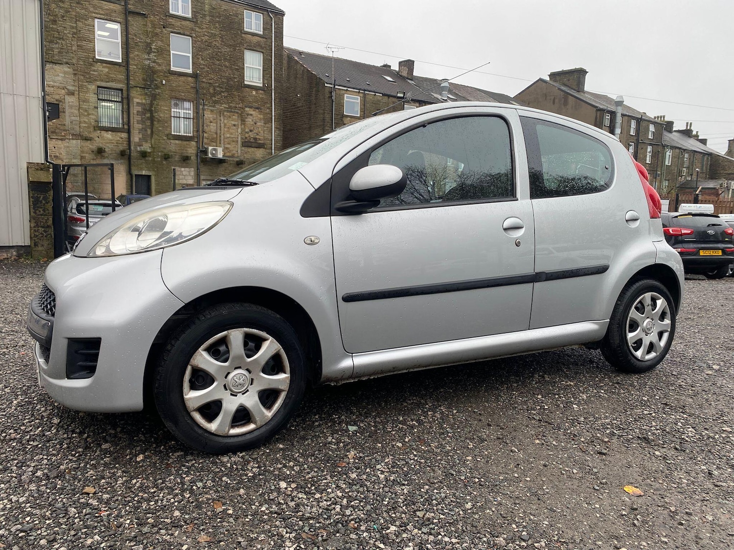 Used Peugeot 107 2011 for sale - 76561007: Photo 2