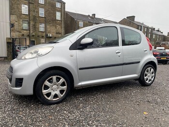 Used Peugeot 107 2011 for sale - 76561007: Photo