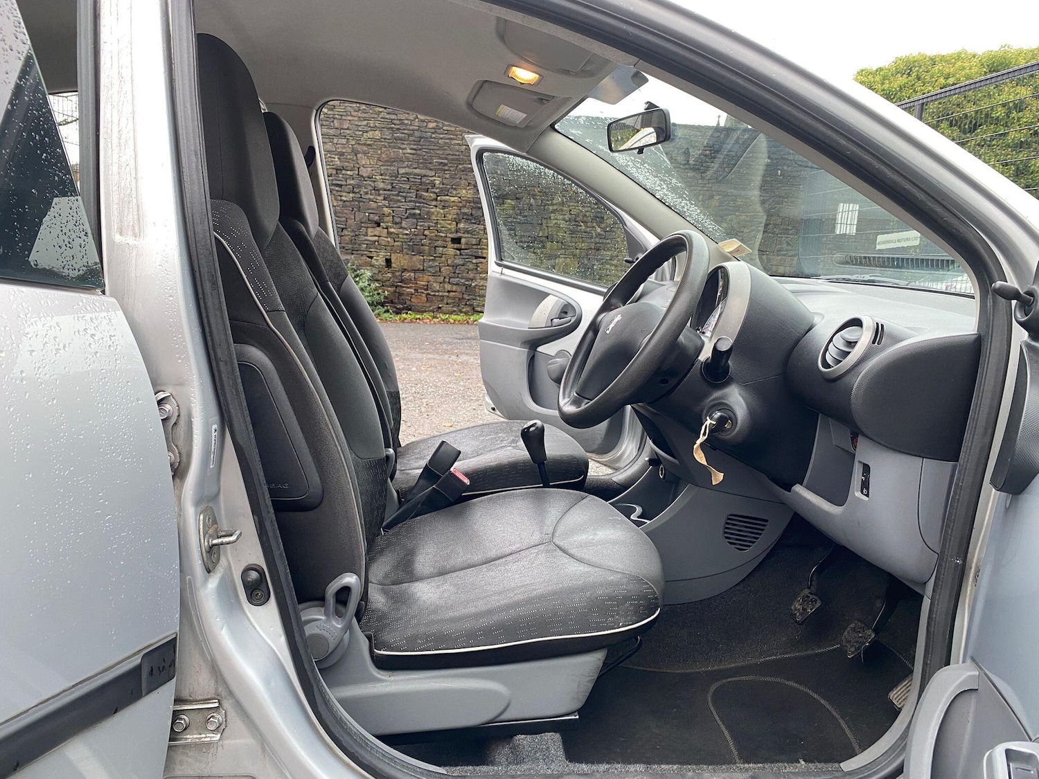 Used Peugeot 107 2011 for sale - 76561007: Photo 8