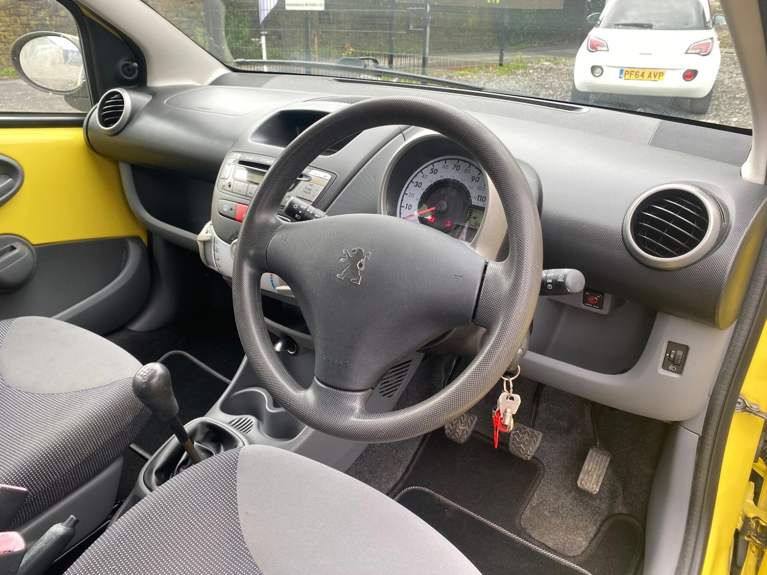 Used Peugeot 107 for sale - 78100194: Photo 10