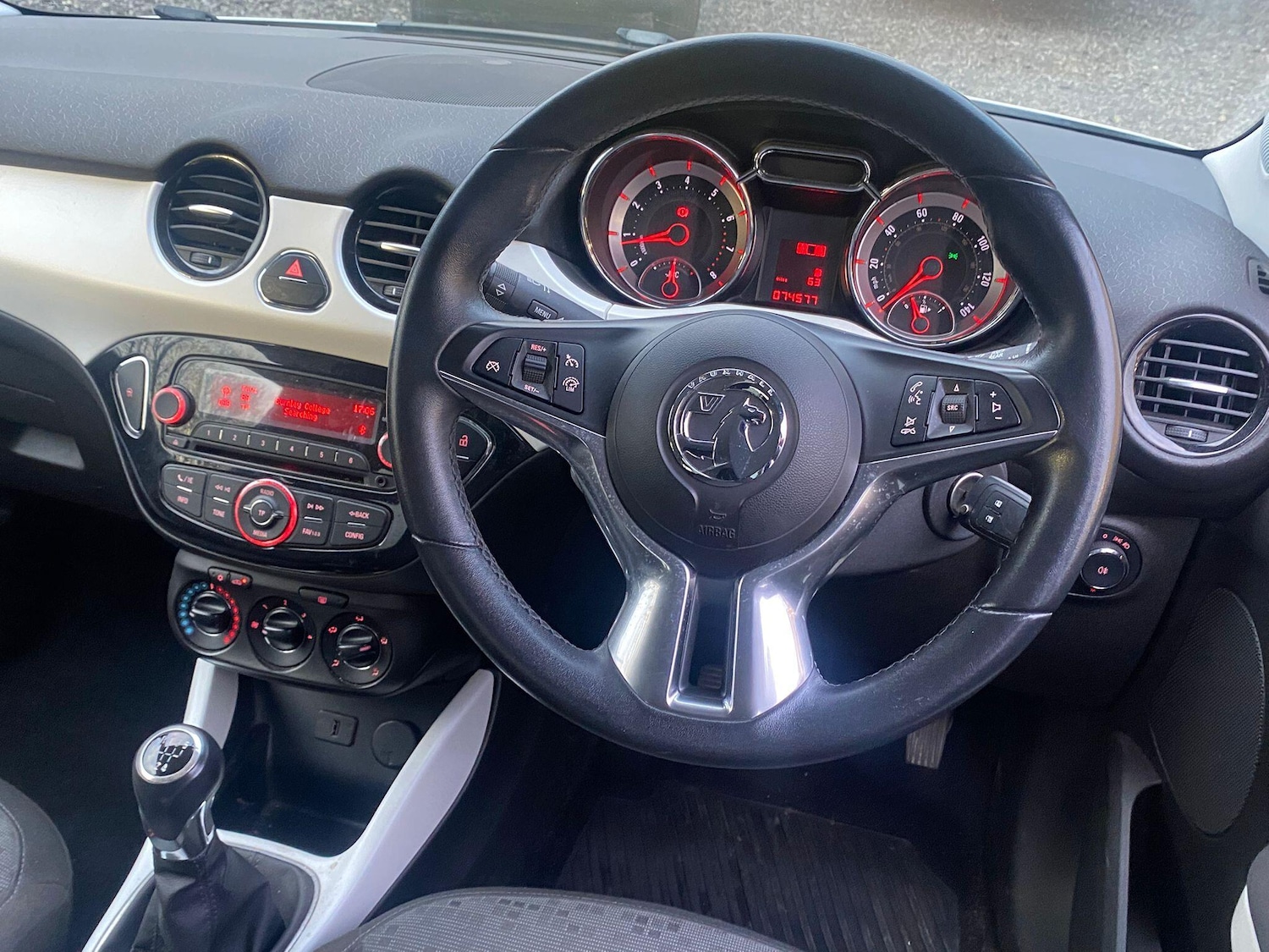 Used Vauxhall ADAM 2015 for sale - 77838584: Photo 20